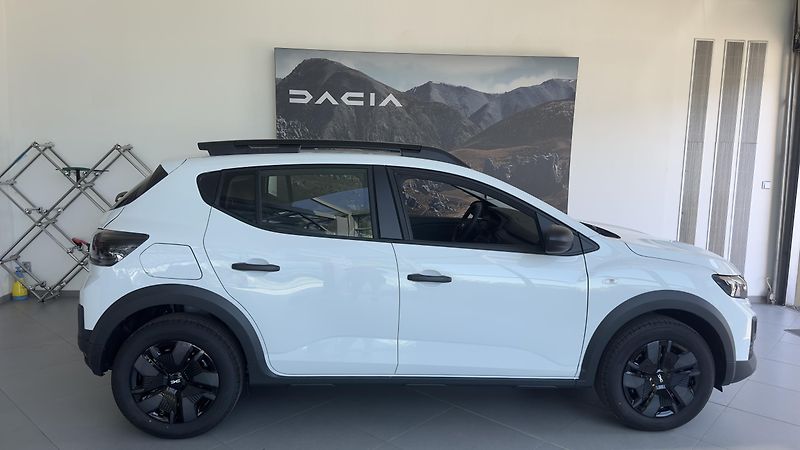 Dacia Sandero (2026) Stepway Essential TCe 110  - fotka 3 z 16