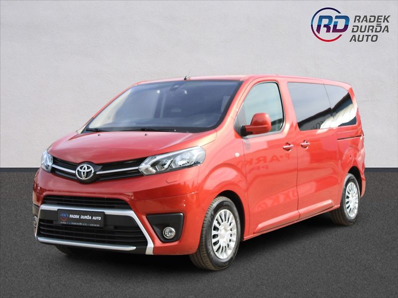 Toyota ProAce 2,0 D-4D  ČR,1.MAJ,8.MÍST,DPH - fotka 1 z 31