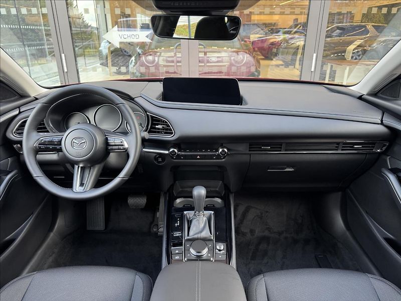 Mazda CX-30 2,5 140PS 6AT Centre-Line - fotka 5 z 13