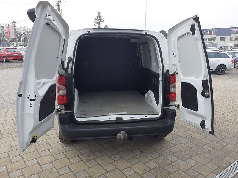 Peugeot Partner (2021) 1.5 Blue HDi  C.HMOT.2365 KG - fotka 7 z 37