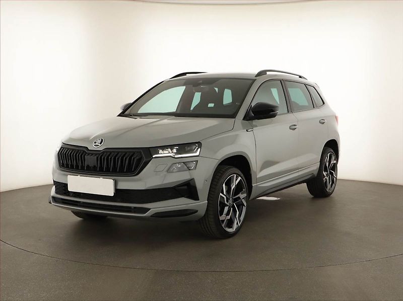 Škoda Karoq (2025) 1.5 TSI - fotka 2 z 19