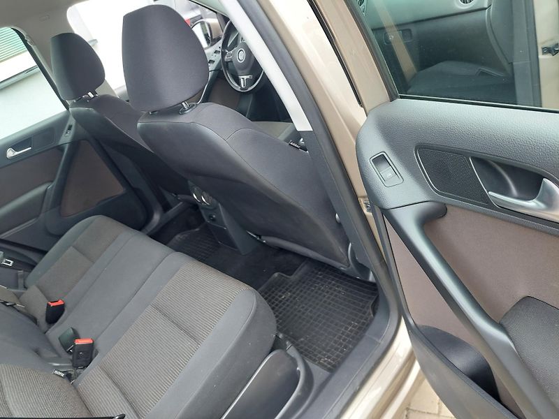 Volkswagen Tiguan (2014) Trend 2.0TDi 81kW - fotka 25 z 32