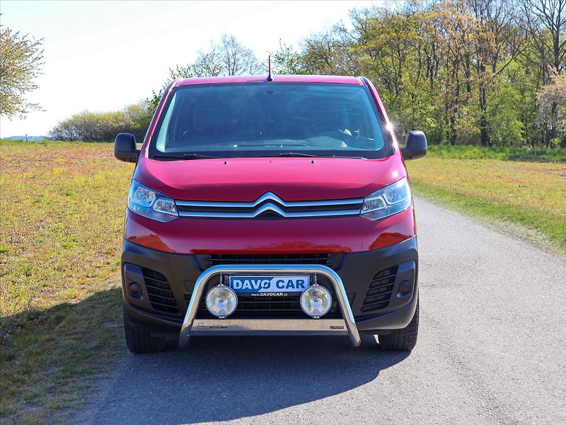 Citroën Jumpy 1,5 HDI 75kW CZ 6-Míst Tažné - fotka 2 z 34