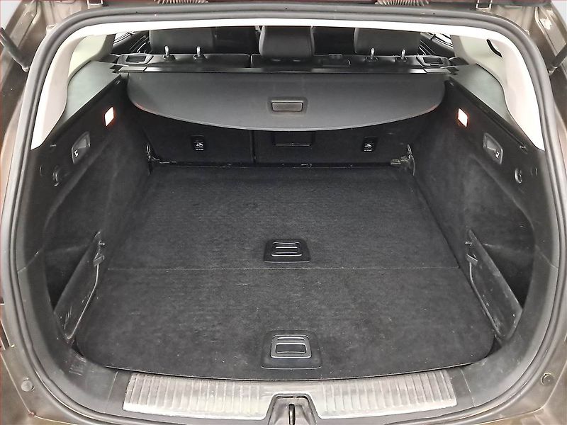 Renault Talisman (2016) 1.6 dCi, Navi, Tempomat - fotka 14 z 22