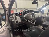 Renault Trafic (2013) 2.0dCi L2 8míst, ČR, Black - náhled 2