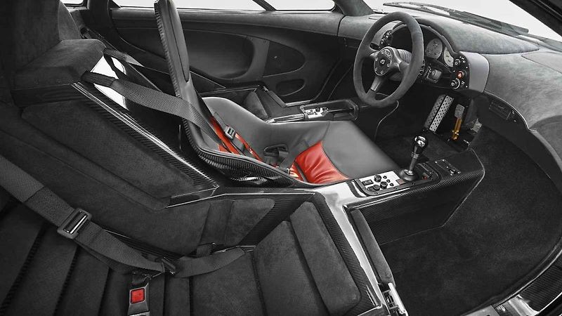 McLaren F1.