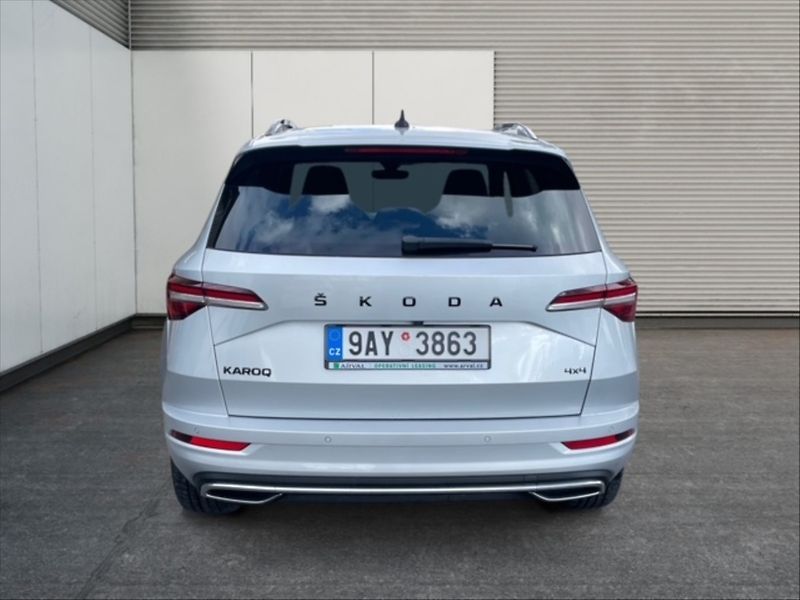 Škoda Karoq 2,0 TDI 110 Sportlin 4x4 AT - fotka 5 z 11