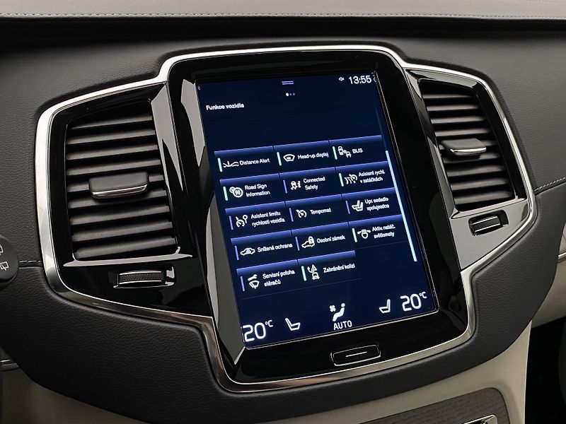 Volvo XC90 T8 AWD RECHARGE REZERVACE - fotka 46 z 58