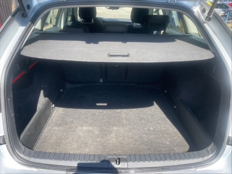 Škoda Octavia 2,0 TDI 110 Ambitition DSG - fotka 6 z 11