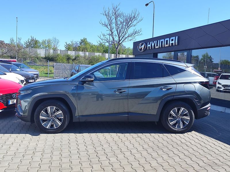 Hyundai Tucson 1.6 CRDI/100kW Smart Navi DCT - fotka 8 z 34