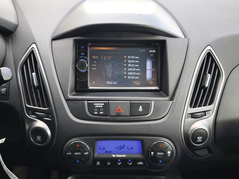 Hyundai ix35 2015 2.0 CRDi 135kW 4x4 - fotka 12 z 31
