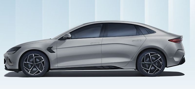 BYD Seal (2026) Excellence 530 hp - DEMO - fotka 2 z 4