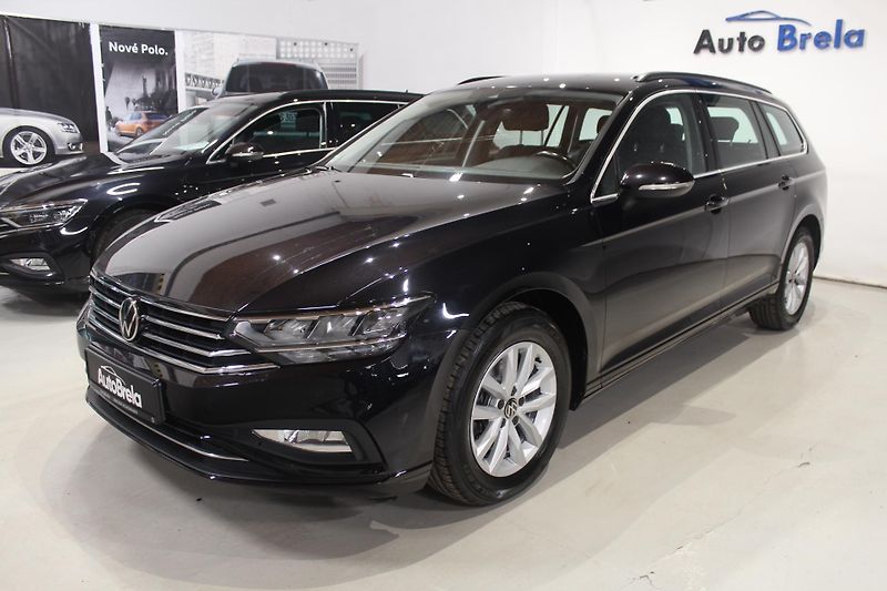 Volkswagen Passat (2021) 2.0TDI DSG Display LED - fotka 6 z 34