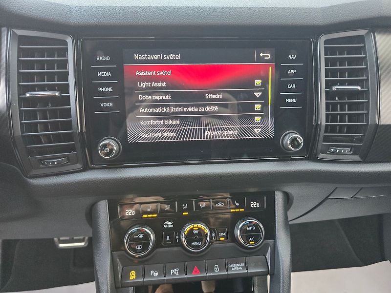 Škoda Kodiaq RS 2.0 Bi-TDi 176Kw 4x4 DSG - fotka 28 z 34