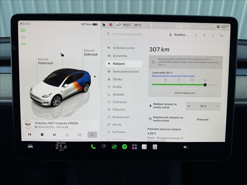Tesla Model Y 0,0 RWD SoH 94% - fotka 33 z 50