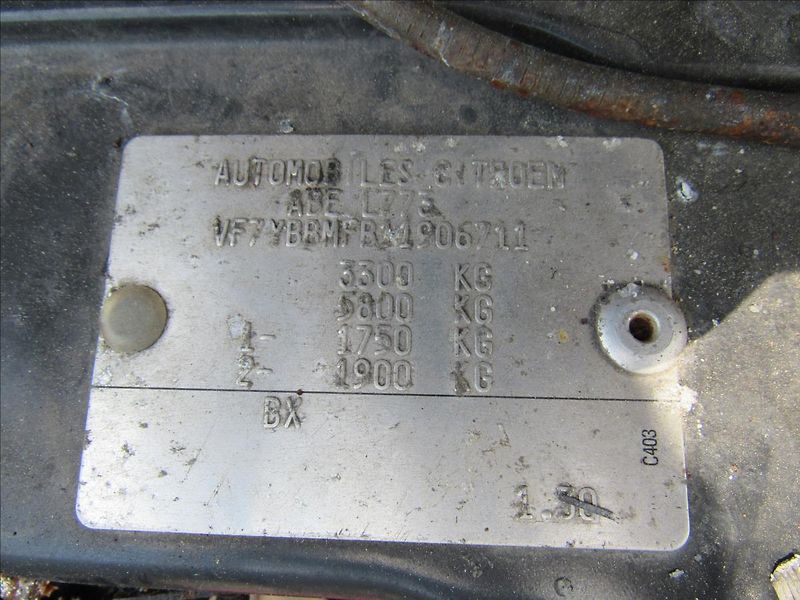 Citroën Jumper 2,2 HDi 88kW L2H2 - fotka 27 z 29