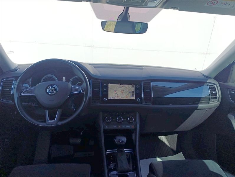 Škoda Kodiaq 2,0 TDi DSG 4x4 7Míst 1maj.ČR - fotka 16 z 43