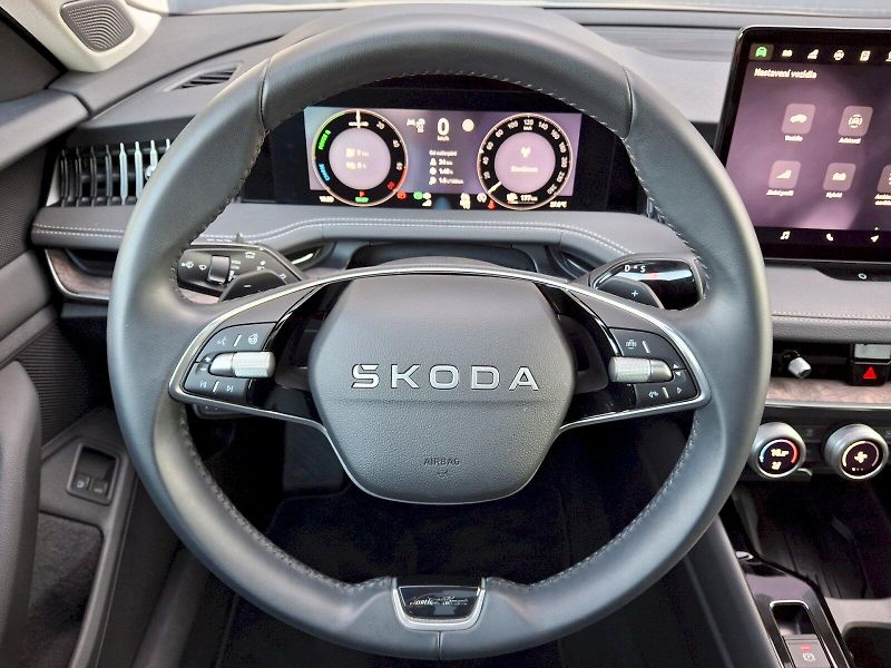 Škoda Superb (2025) Combi iV L&K DSG 1,5TSi 150kW - fotka 14 z 35