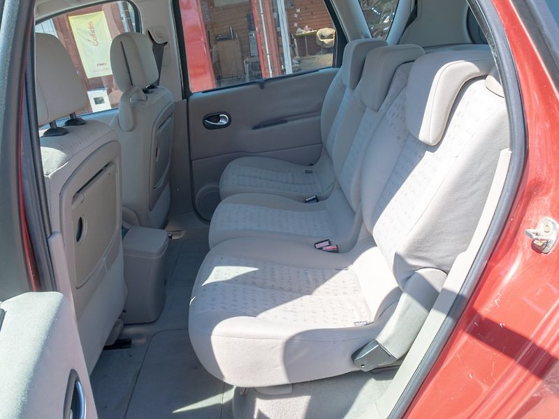 Renault Scénic (2004) 1.4i 16V 72KW – KLIMUJE - fotka 24 z 35