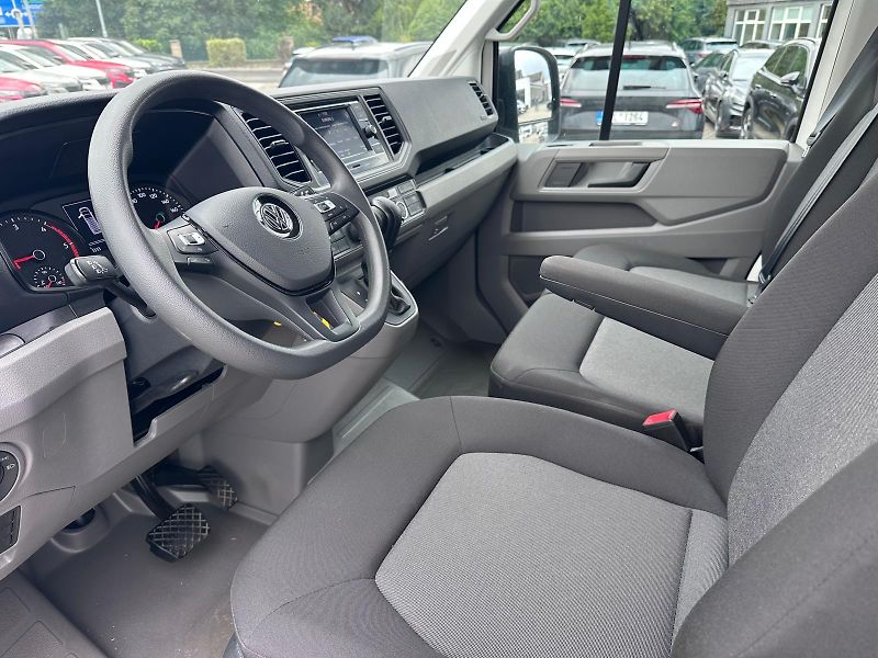 Volkswagen Crafter 2.0 TDI DSG 130kW L3H2 - fotka 11 z 12