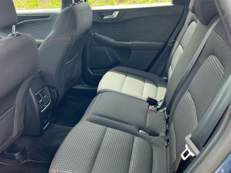 Ford Kuga 1,5i,110KW,CZ.SERVIS - fotka 12 z 14