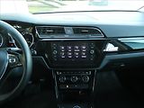 Volkswagen Touran 2,0 TDi 110kW HIGHLINE, 7.míst - náhled 32