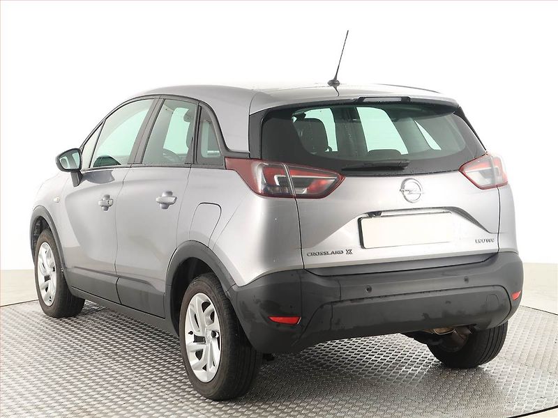 Opel Crossland X (2020) 1.2 Turbo, Tempomat - fotka 4 z 18