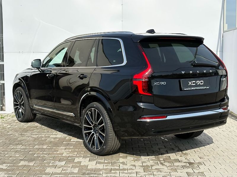 Volvo XC90 Ultra Bright T8 AWD 299kW - fotka 8 z 28