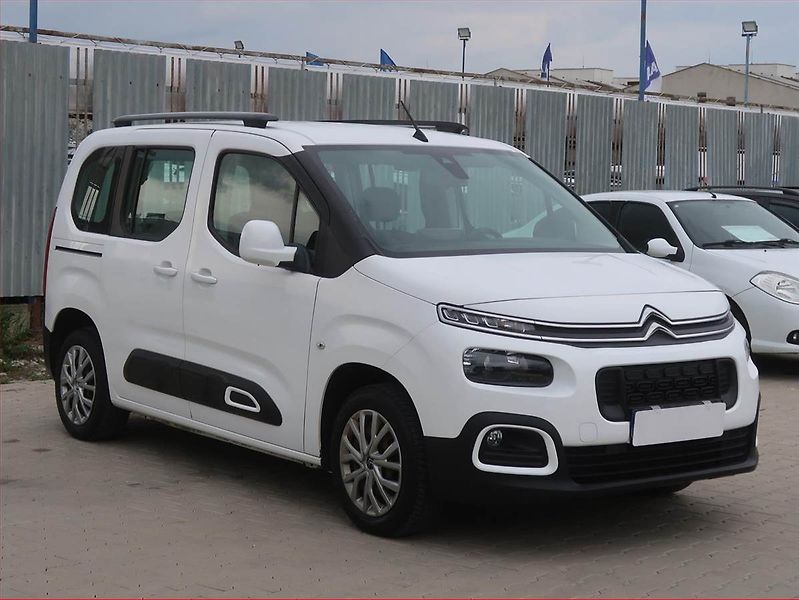 Citroën Berlingo (2019) Feel 1.2 PureTech, 5Míst, SR - fotografie inzerátu