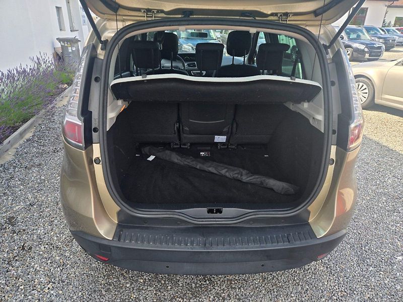 Renault Scénic (2015) 1.6i16V Limited,TOP.ROZVODY - fotka 16 z 33