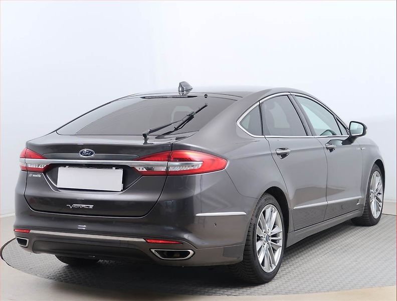 Ford Mondeo (2020) Vignale 2.0 EcoBlue, 4X4 - fotka 5 z 15