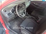 Hyundai i30 (2022) 1.0 T-GDi Fastback, 1.maj,ČR - náhled 2
