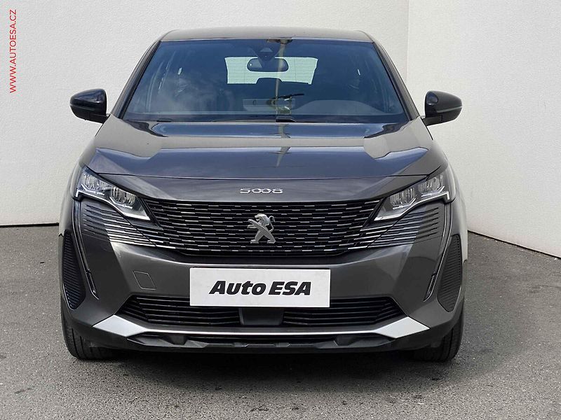 Peugeot 5008 (2023) 1.2 PT, Active, AT, LED, navi - fotka 2 z 20