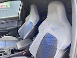 Volkswagen Golf 2.0 TSI 235kW-R-PERFORMANCE - náhled 16