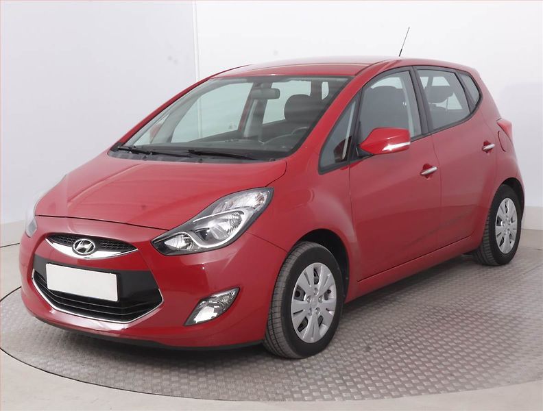 Hyundai ix20 (2013) 1.4 CVVT, Serv.kniha, Tempomat - fotka 2 z 14