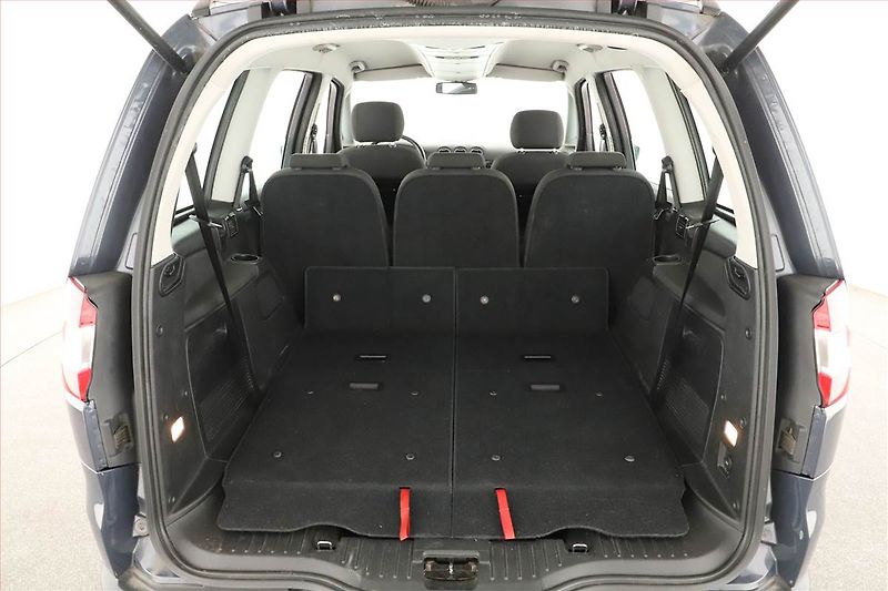 Ford Galaxy (2011) 2.0 TDCi, Automat, 7 míst - fotka 14 z 15