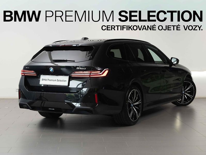 BMW Řada 5 540d xDrive Touring - fotka 6 z 22