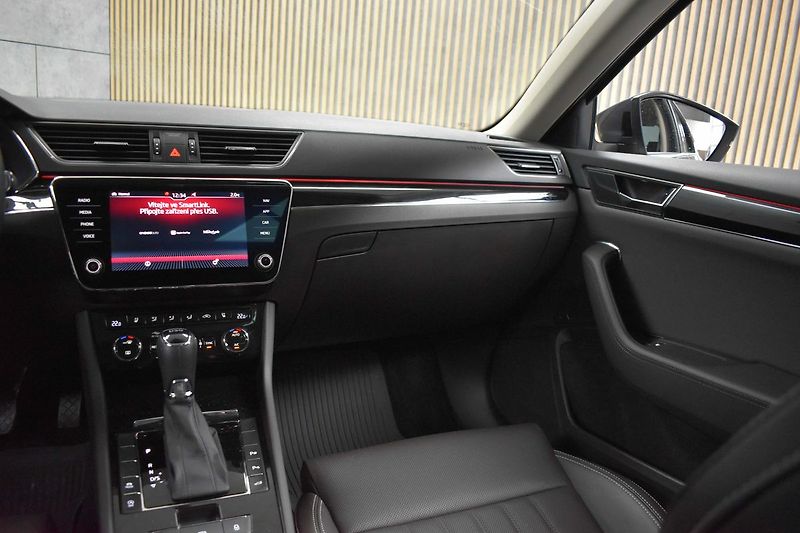 Škoda Superb 2.0 TDI L&K*2xKOLA*DSG*ACC*ČR* - fotka 9 z 42
