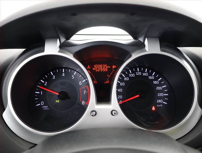 Nissan Juke (2015) 1.6 i, ČR,1.maj, Serv.kniha - fotka 8 z 12