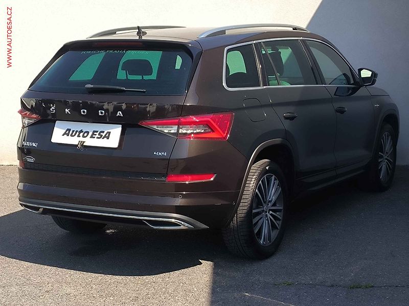 Škoda Kodiaq (2021) 2.0 TDi 4x4, 2.maj,ČR, L&K - fotka 4 z 34