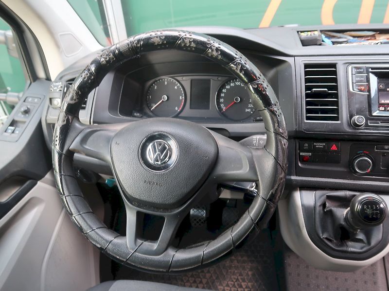 Volkswagen Transporter (2019) T6 2.0TDI 150KW - fotka 17 z 25