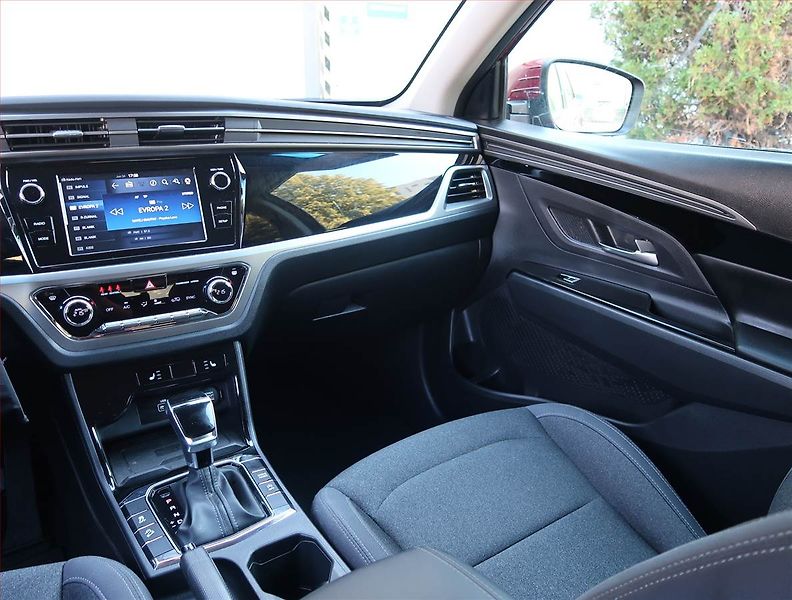 SsangYong Korando (2022) Style 1.5 T-GDI - fotka 8 z 19