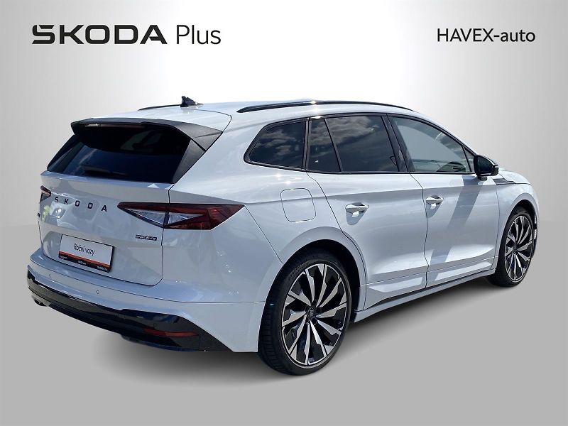 Škoda Enyaq (2025) 85 Sportline - fotka 2 z 38