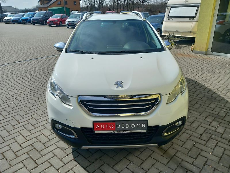 Peugeot 2008 (2015) 1,6HDi STYLE NAVI VYHŘ.SED. - fotka 2 z 38
