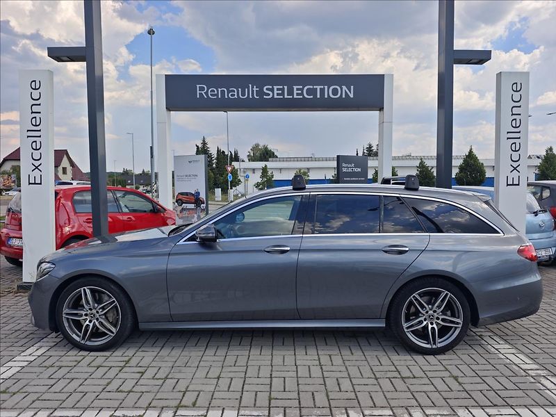 Mercedes-Benz Třídy E 2,9 400d 4Matic 9G-Tronic - fotka 3 z 22
