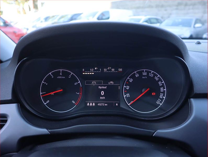 Opel Corsa (2017) 1.4, Automat, Serv.kniha - fotka 11 z 17