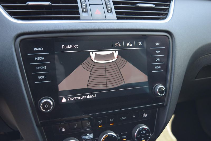 Škoda Octavia (2020) 2.0TDI 110kw AMBITION DSG TAŽ  - fotka 31 z 50