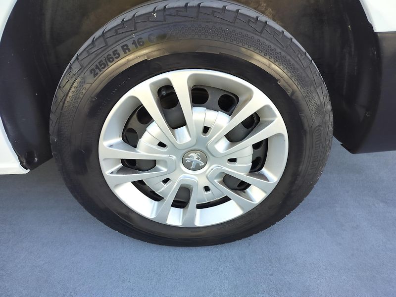 Peugeot Expert L3, izotherm Webasto - fotka 22 z 23