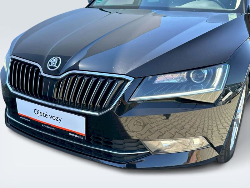 Škoda Superb (2018) Combi 2.0 TDI Style - fotka 10 z 33