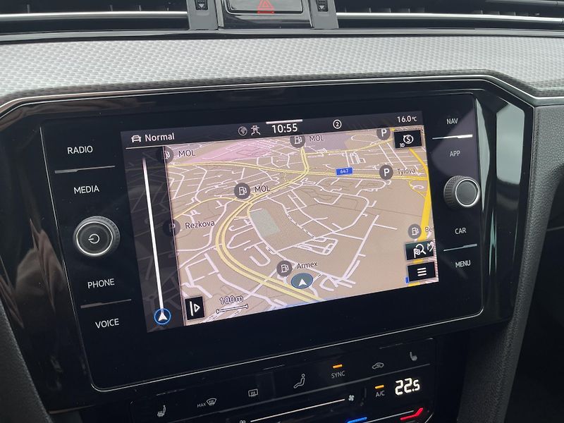 Volkswagen Passat Variant 2.0TDi Alltrack DSG 4x4 DPH ČR - fotka 33 z 42